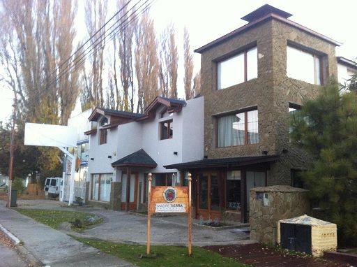 Madretierra Patagonia Hotel 3*